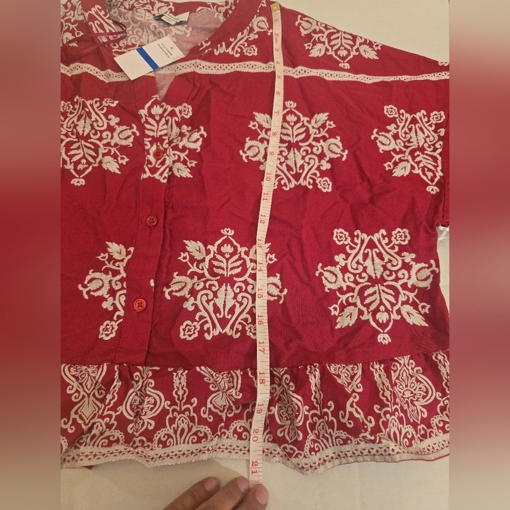 CeCe Rio Red Cropped Top Size Extra Large - Picture 2 of 7